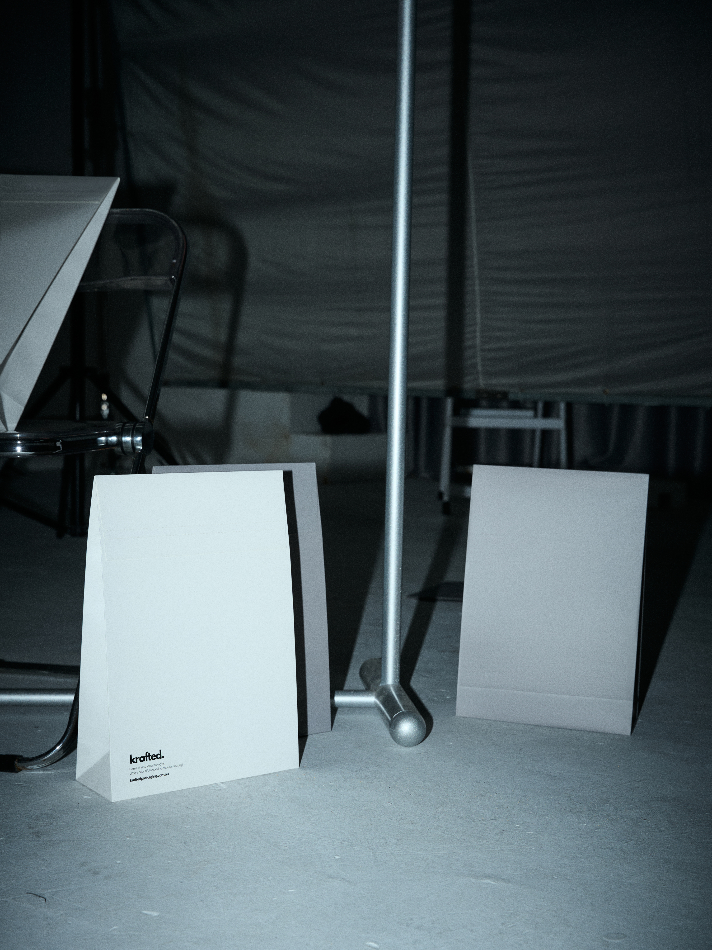 Muse White Kraft Mailer